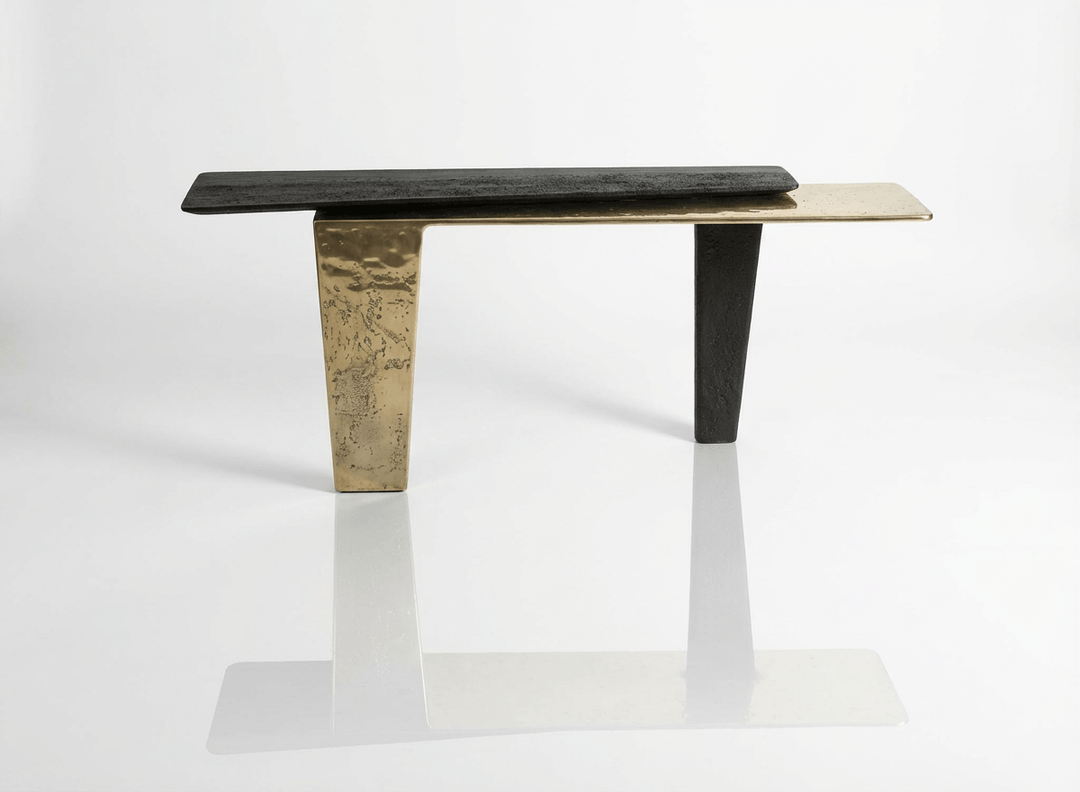 The Torino Axis Console, view 2