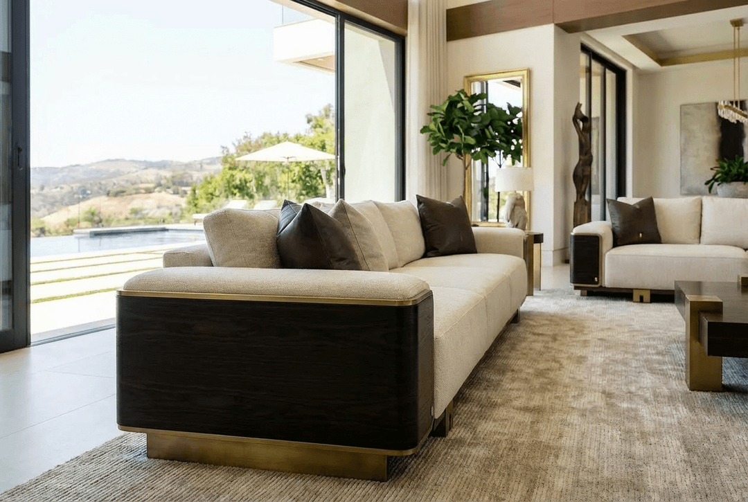 The Aurelio forte Sofa, view 3
