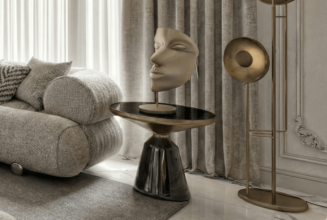The Silver Canopy Lounge
